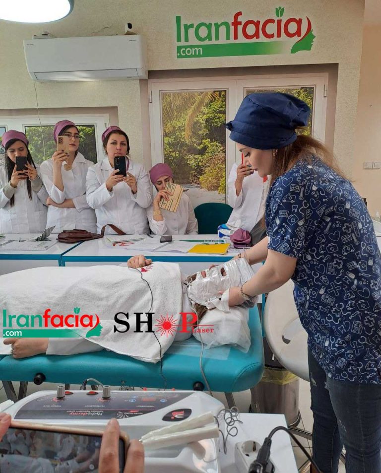 تصاویر دوره آموزش فیشیال و پاکسازی پوست در شیراز - گالری تصاویر دوره فیشال شیراز دی 1402